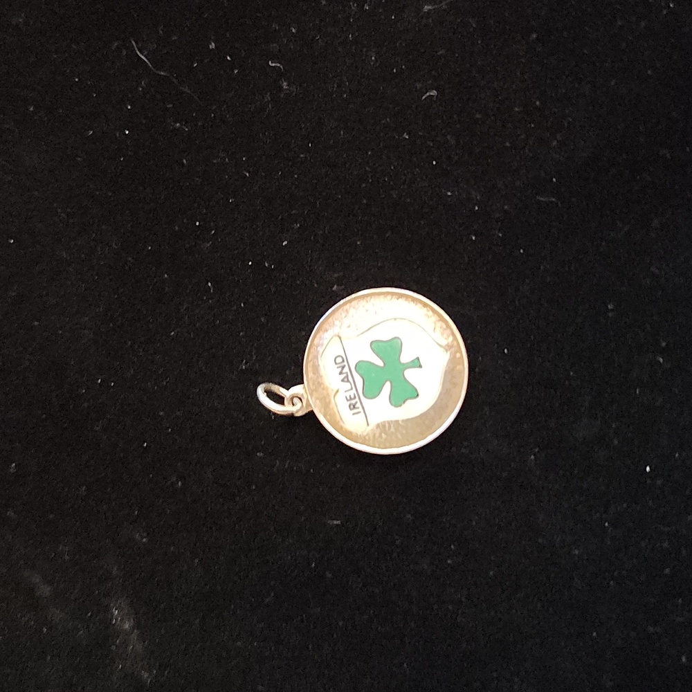 Ireland Sterling Charm/pendant
